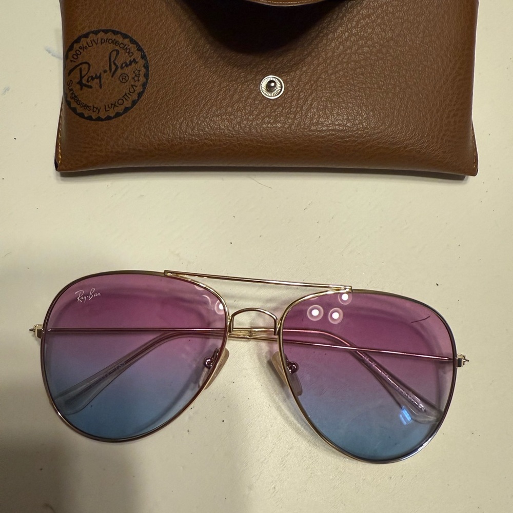 Ray-Ban Aviator Sunglasses Pink and Blue Gradient